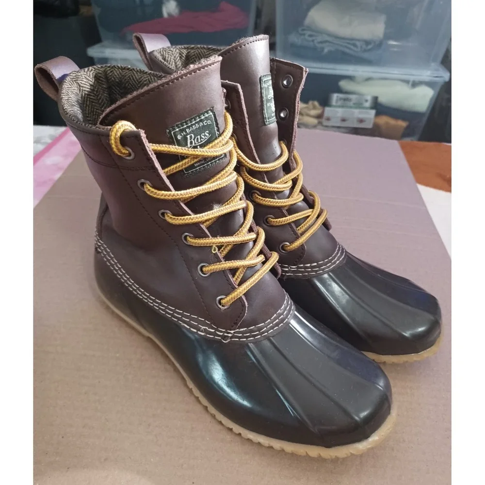 G.H Bass Harlequin Brown Leather Lace Up Ankle Rain Duck Boots Womens Size 9